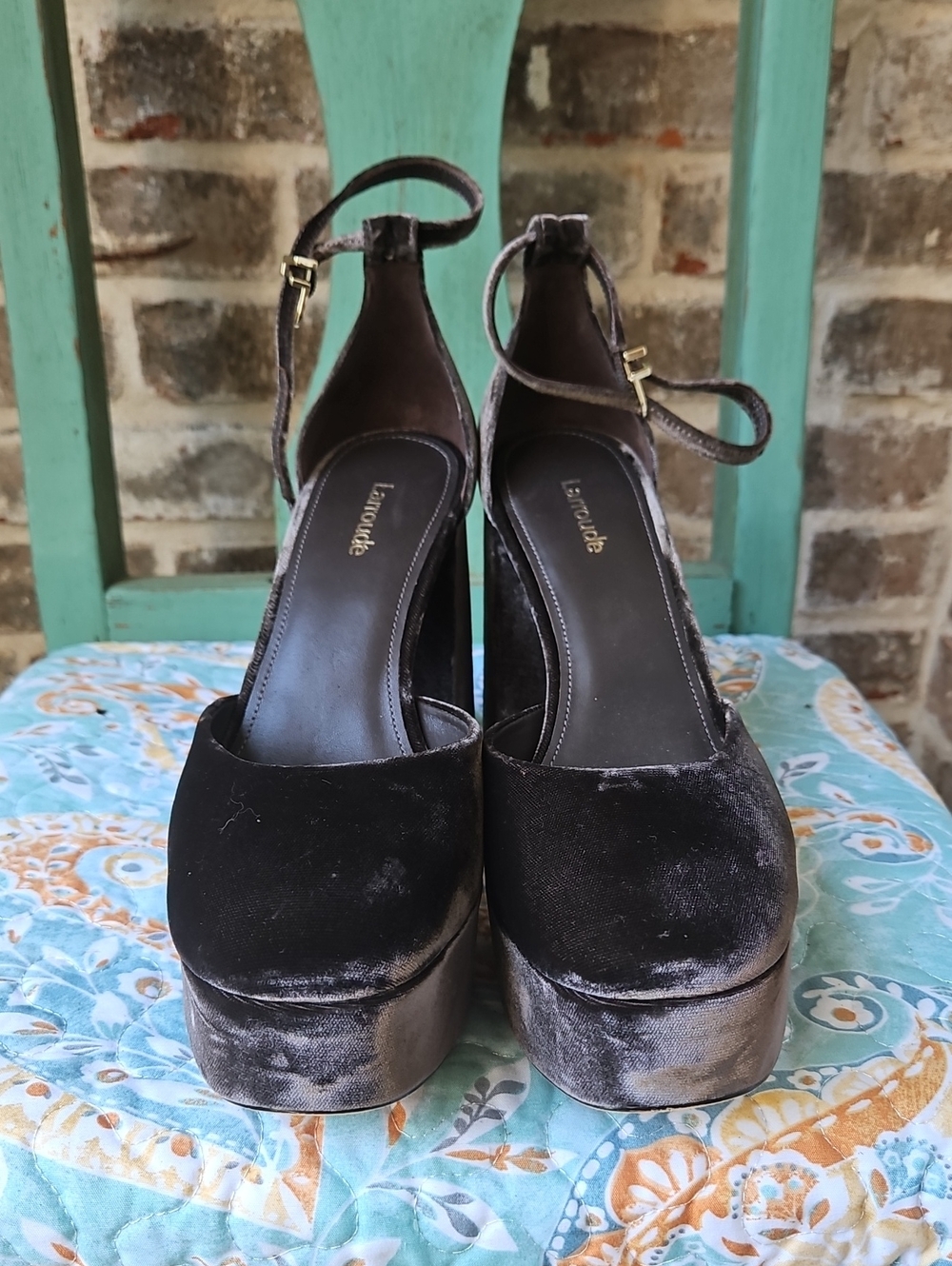 Larroude The Ari Expresso Velvet Brown Platform Ankle-Strap Heels Size 8.5 - Picture 3 of 6